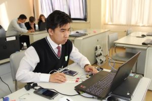 Солтүстікқазақстандық оқушылар жасанды интеллект пен мехатроникаға қызығушылық танытуда