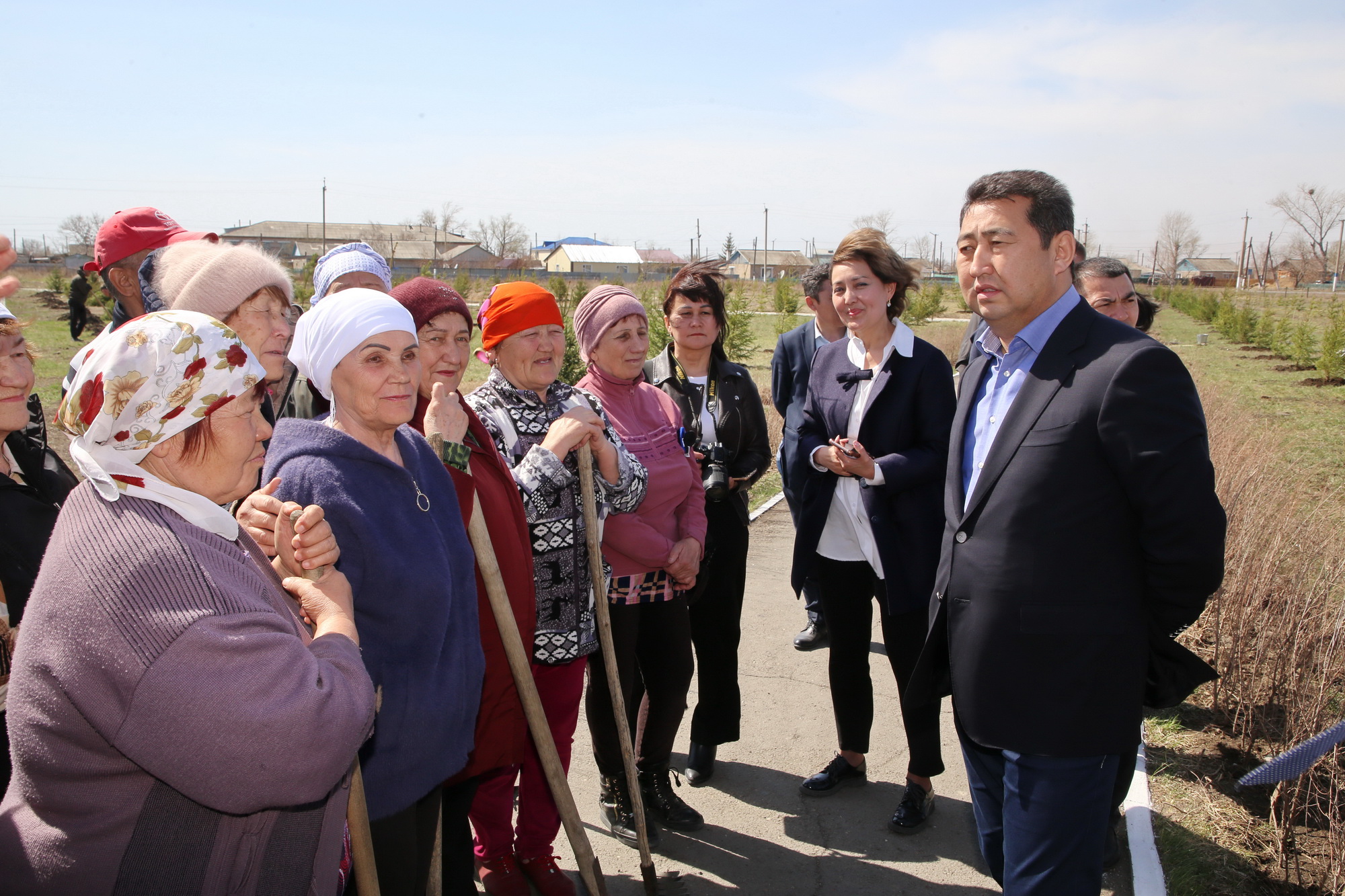 Погода шал акын на 10 дней. Село акима. Казахстан село. Степное Запорожская область. Водоснабжение в селе.